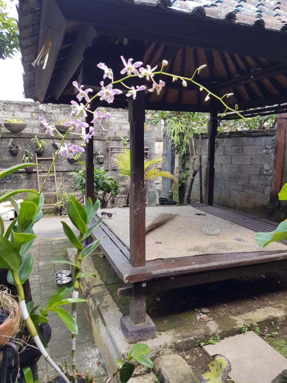 Mawar Homestay Canggu Buitenkant foto
